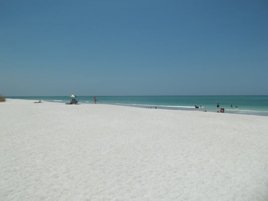 Quiet Gulf beach on Longboat Key, Florida